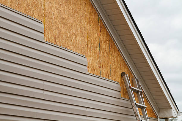 24/7 Emergency Vinyl Siding experts in Bendersville, PA